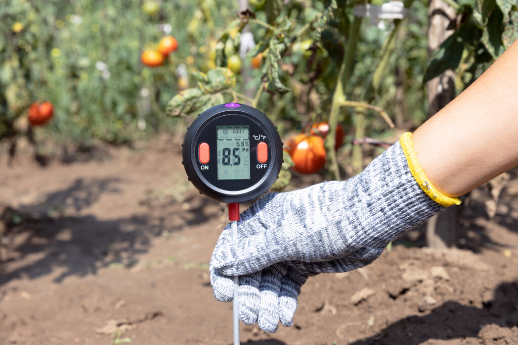 Measuring soil pH value, environmental illumination and humidity in a vegetable garden