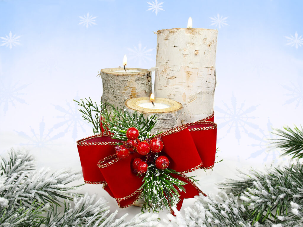 Christmas decoration - birch stump candle holders and red bow with berries